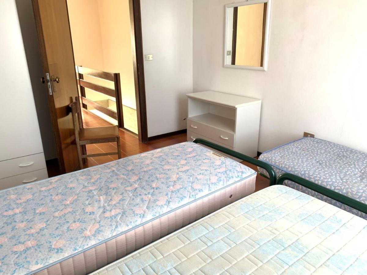 Residence Penelope - Walterigato Apartments Solo Per Famiglie Lido di Jesolo Kültér fotó